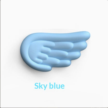 729879341-1